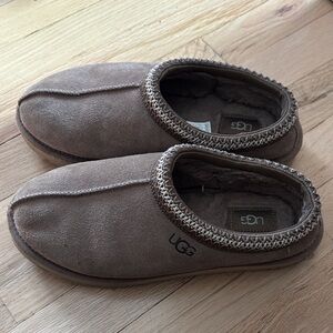 UGG Men's Tan Slip-On Loafers